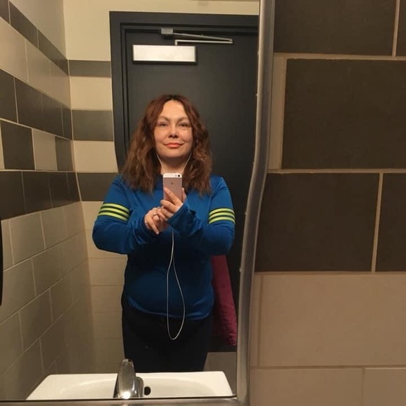 Adidas Long Sleeved T-Shirt - Picture 2 of 2